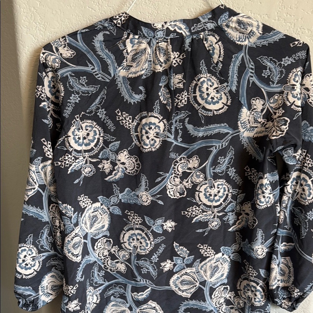 Spartina 449 Navy and White Paisley Blouse - Picture 7 of 8